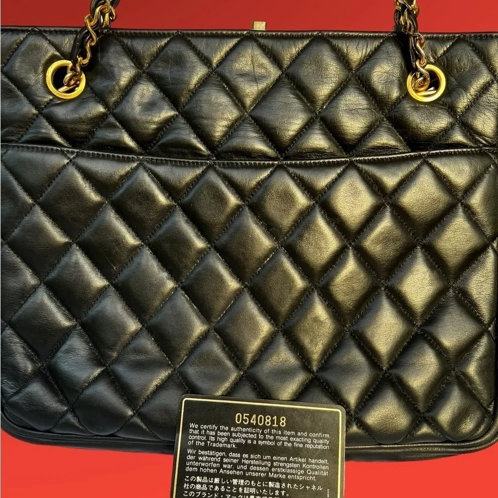 Lambskin black Chanel Matelasse
